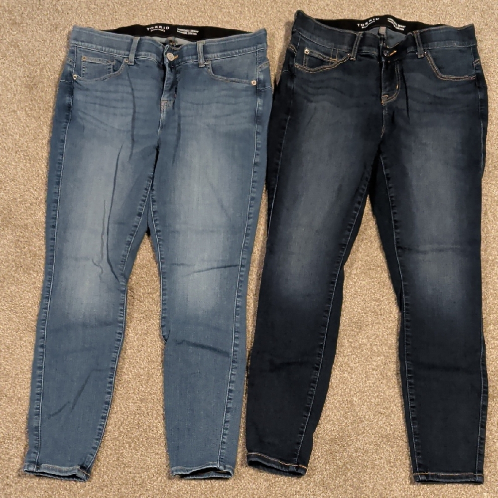 Torrid Women's Skinny Jeans in Blue and Dark Blue